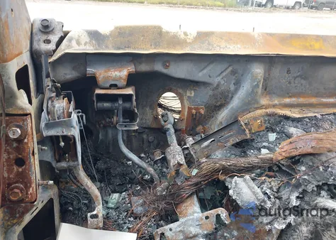 2020 Chevrolet Express G2500 z USA, uszkodzony, nr VIN 1GCWGAFP2L1274038